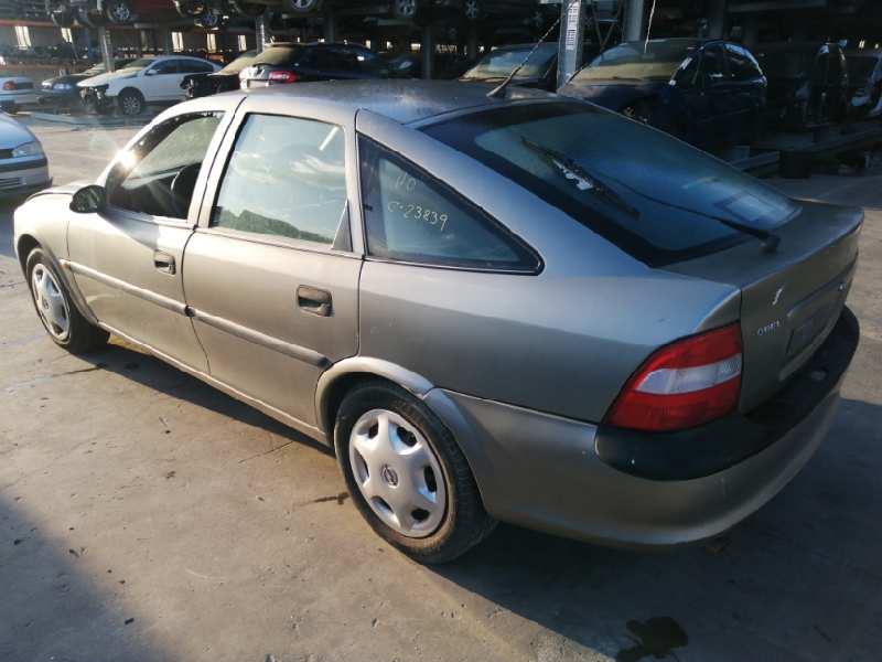 OPEL VECTRA B BERLINA 1995