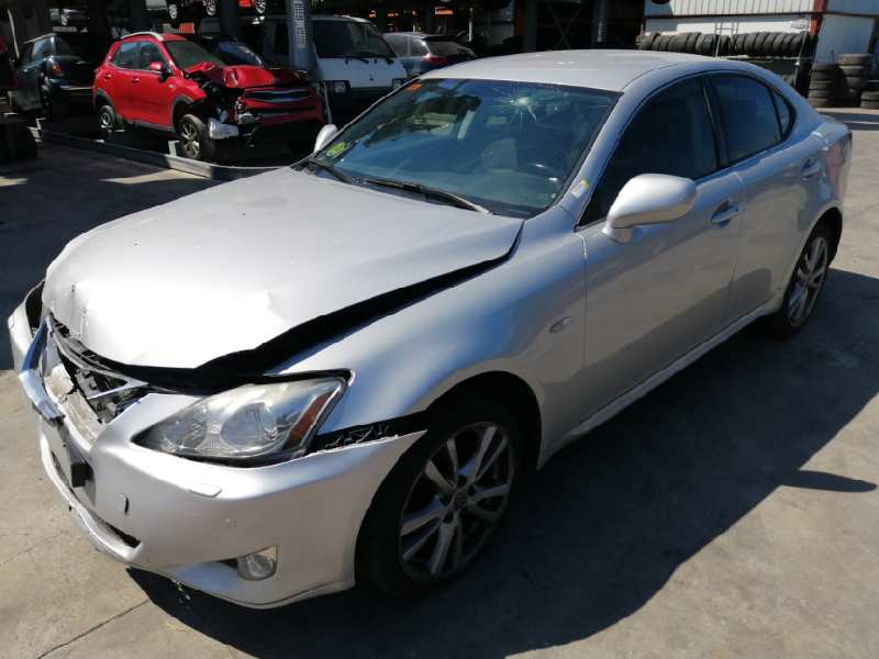 LEXUS IS200 (DS2/IS2) 2005