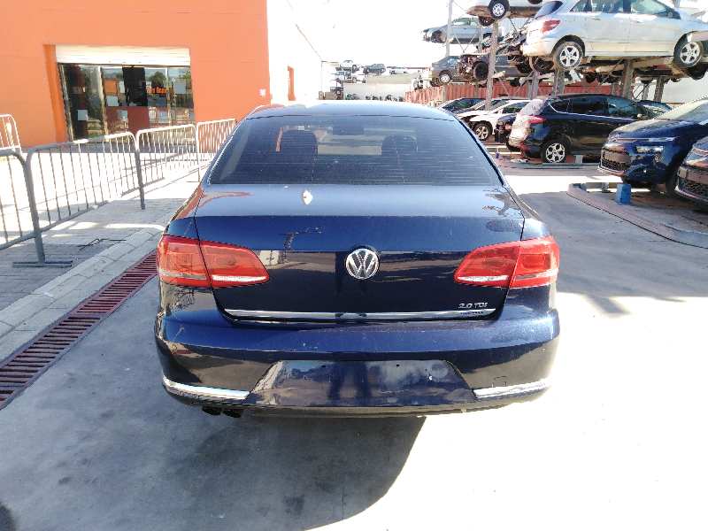 VOLKSWAGEN PASSAT LIM. (362) 2010