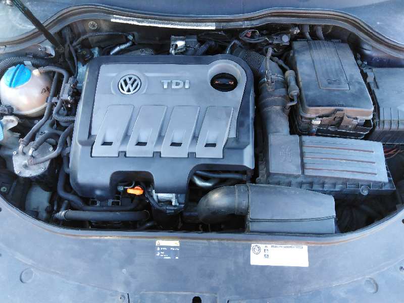 VOLKSWAGEN PASSAT LIM. (362) 2010