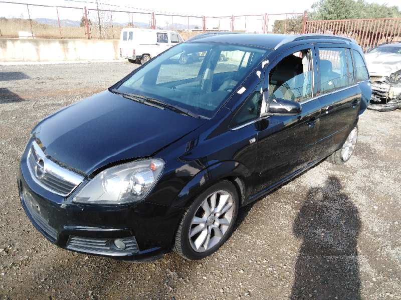 OPEL ZAFIRA B 2005