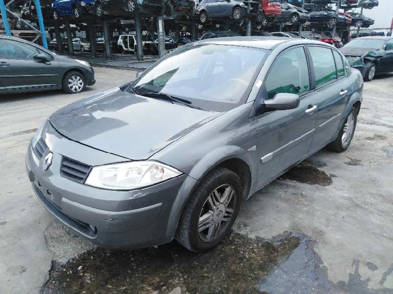 RENAULT MEGANE II CLASSIC BERLINA 2003