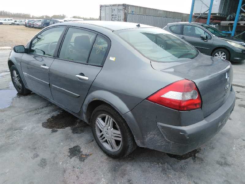 RENAULT MEGANE II CLASSIC BERLINA 2003