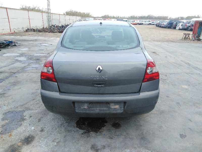 RENAULT MEGANE II CLASSIC BERLINA 2003