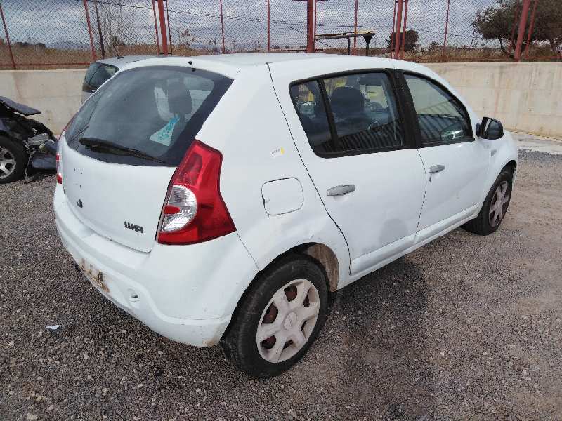 DACIA SANDERO 2008