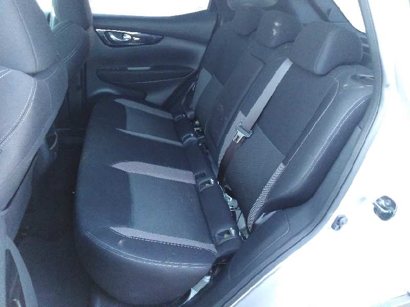 ASIENTO DELANTERO IZQUIERDO