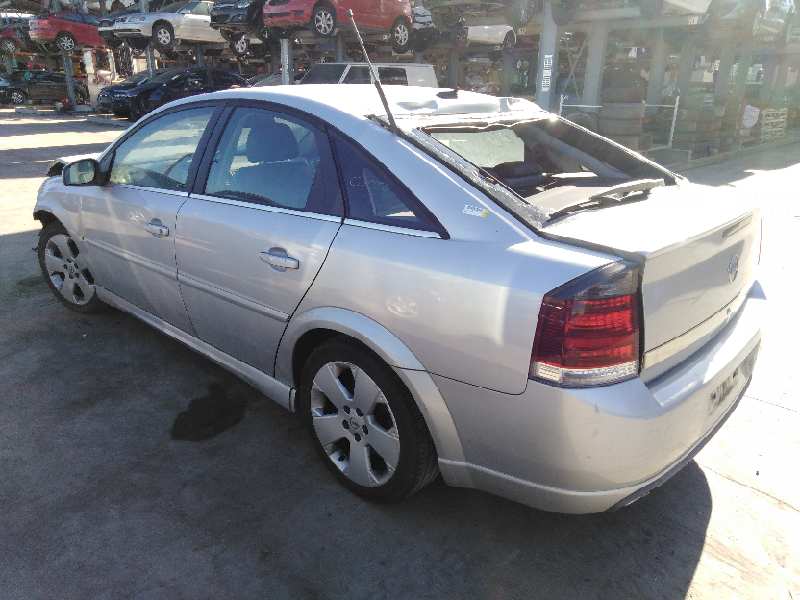 OPEL VECTRA C BERLINA 2002