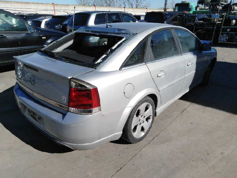 OPEL VECTRA C BERLINA 2002