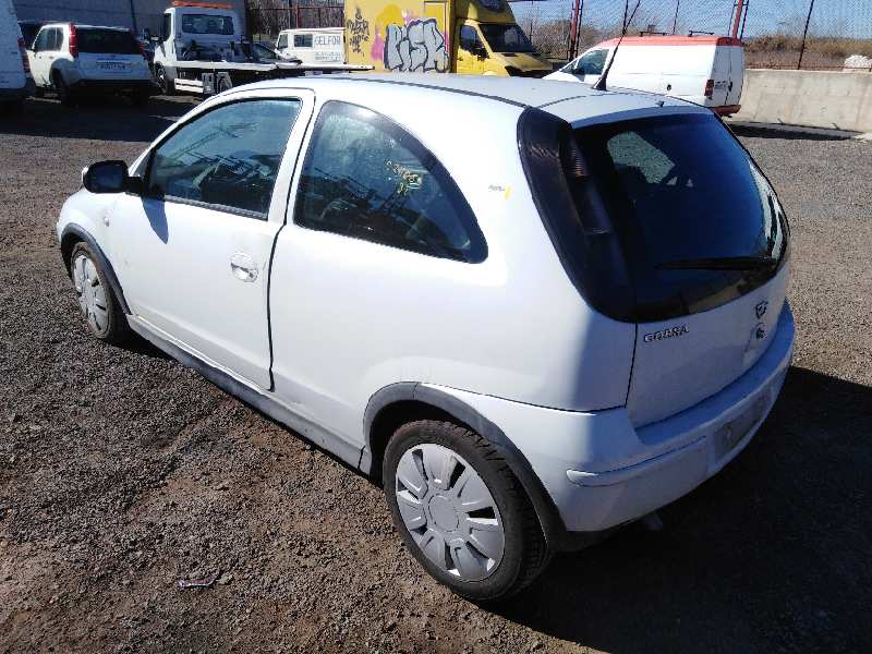 OPEL CORSA C 2003