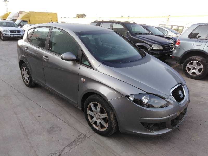 SEAT TOLEDO (5P2) 2004