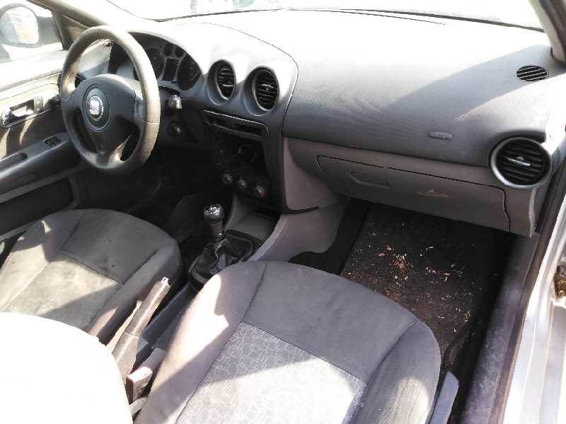 SEAT IBIZA (6L1) 2002