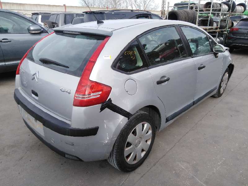 CITROEN C4 BERLINA 2004