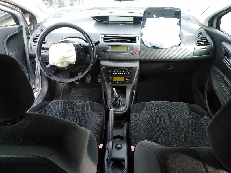 CITROEN C4 BERLINA 2004