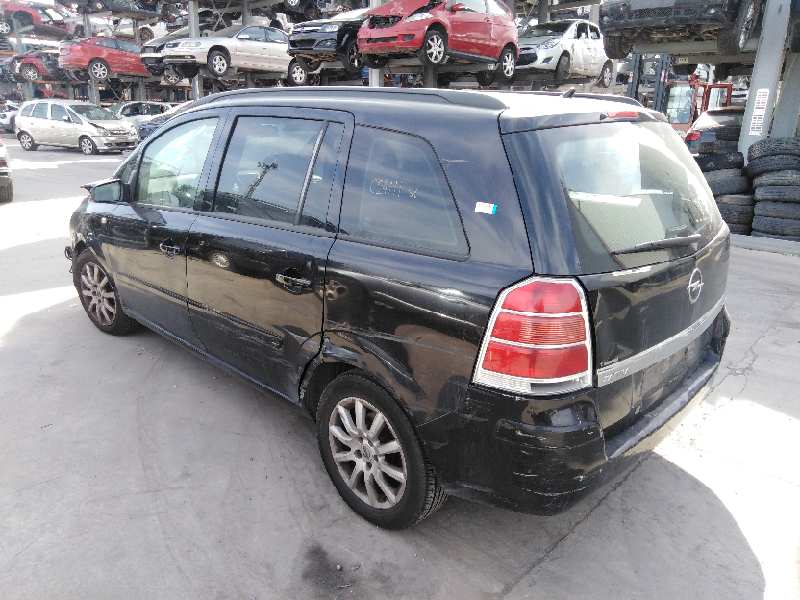 OPEL ZAFIRA B 2005