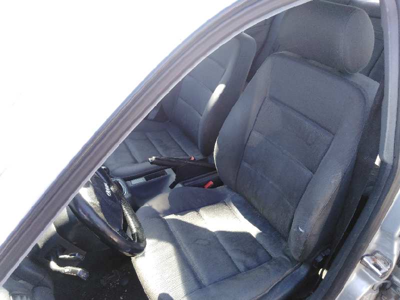 AUDI A4 BERLINA (B5) 1994
