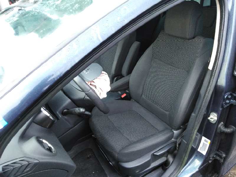 ASIENTO DELANTERO DERECHO