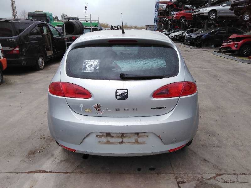 SEAT LEON (1P1) 2005