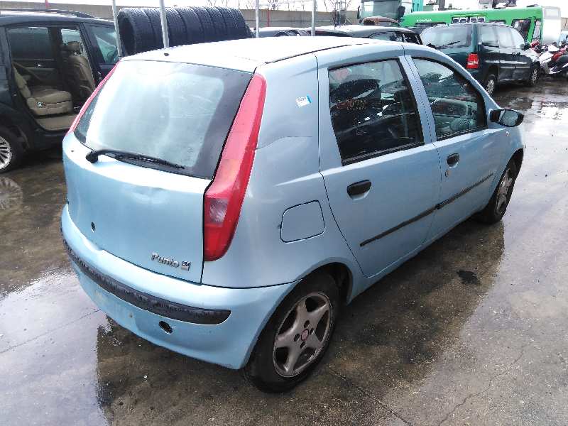 FIAT PUNTO BERLINA (188) 1999