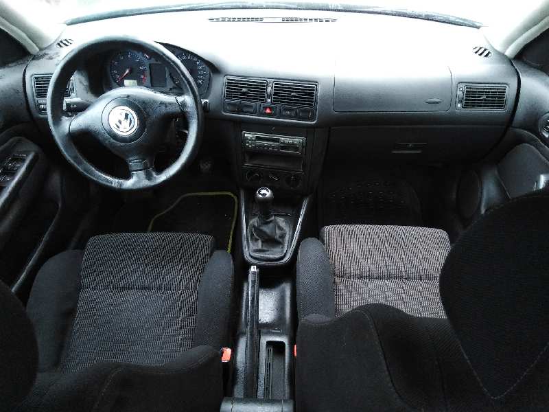 VOLKSWAGEN GOLF IV BERLINA (1J1) 1997