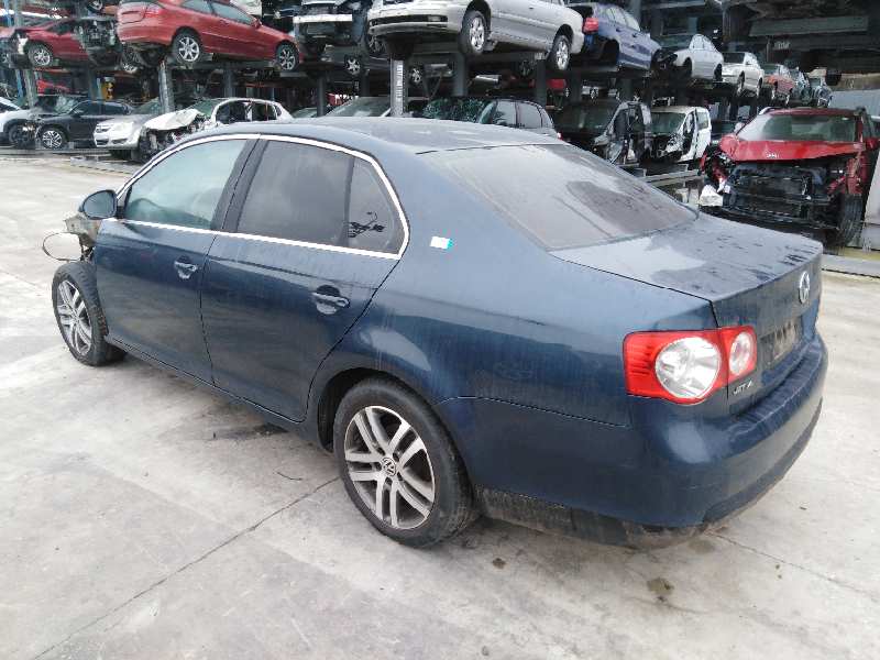 VOLKSWAGEN JETTA (1K2) 2005