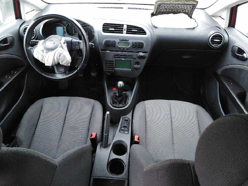 SEAT LEON (1P1) 2005