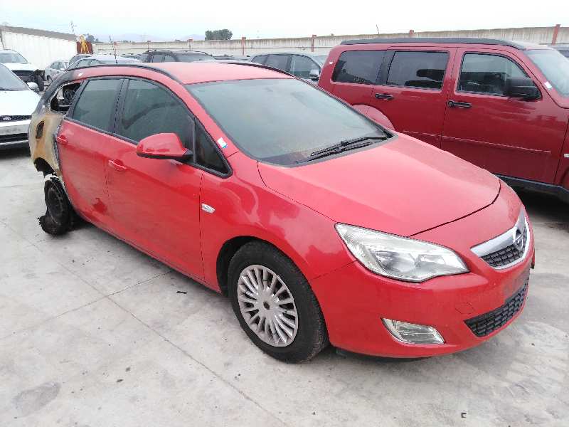 OPEL ASTRA J SPORTS TOURER 2010