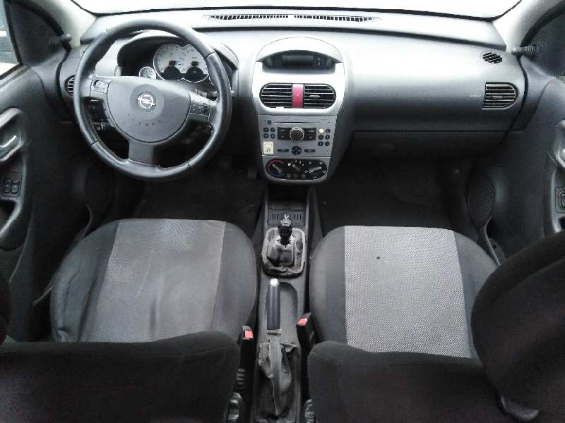 OPEL CORSA C 2003