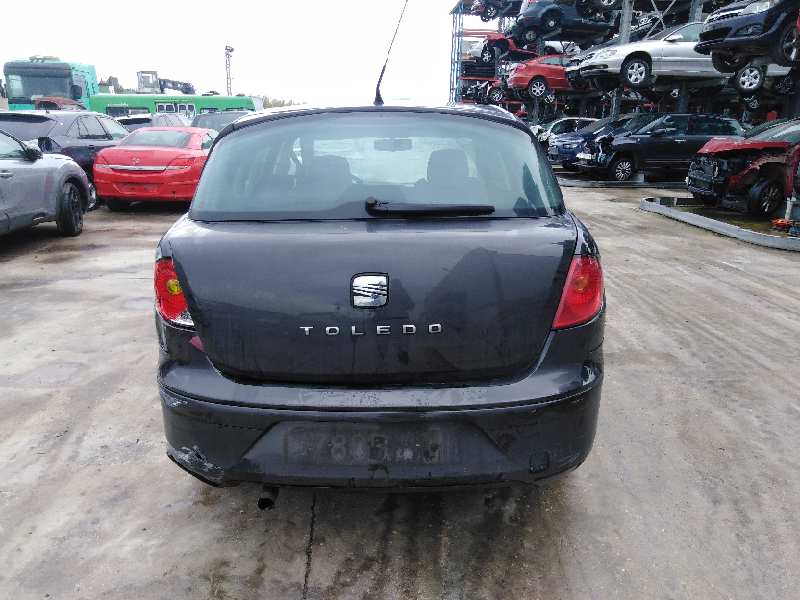 SEAT TOLEDO (5P2) 2004