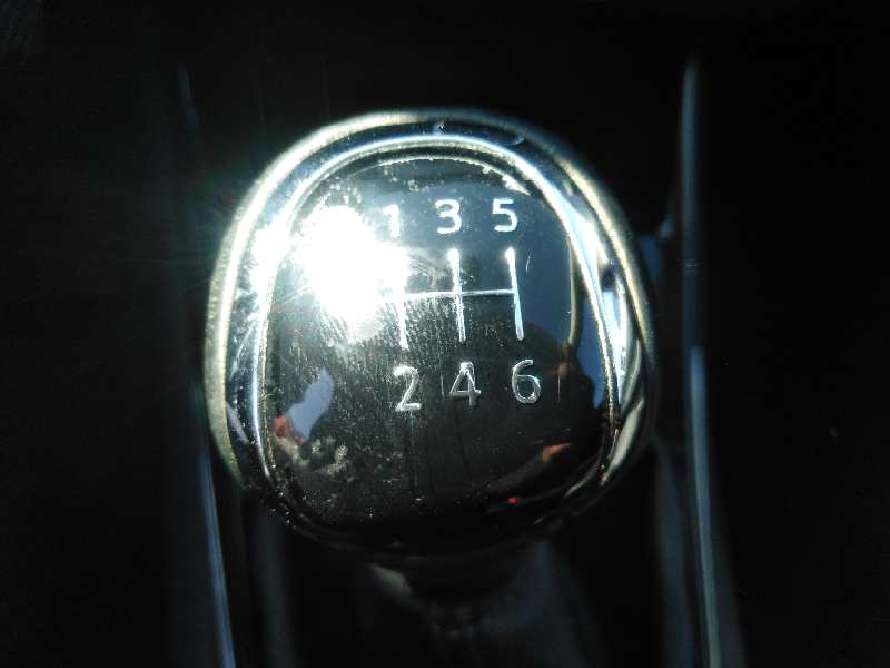 RETROVISOR IZQUIERDO