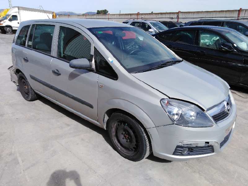 OPEL ZAFIRA B 2005