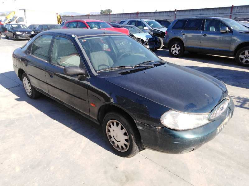 FORD MONDEO BERLINA (GD) 1997