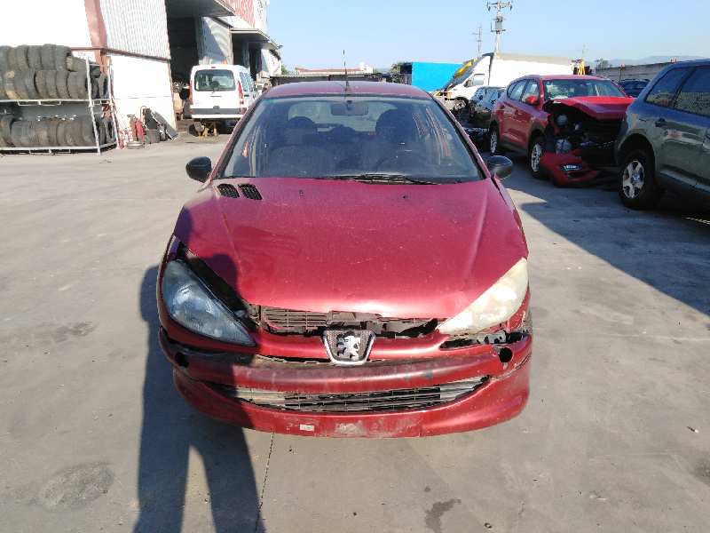 PEUGEOT 206 BERLINA 1998