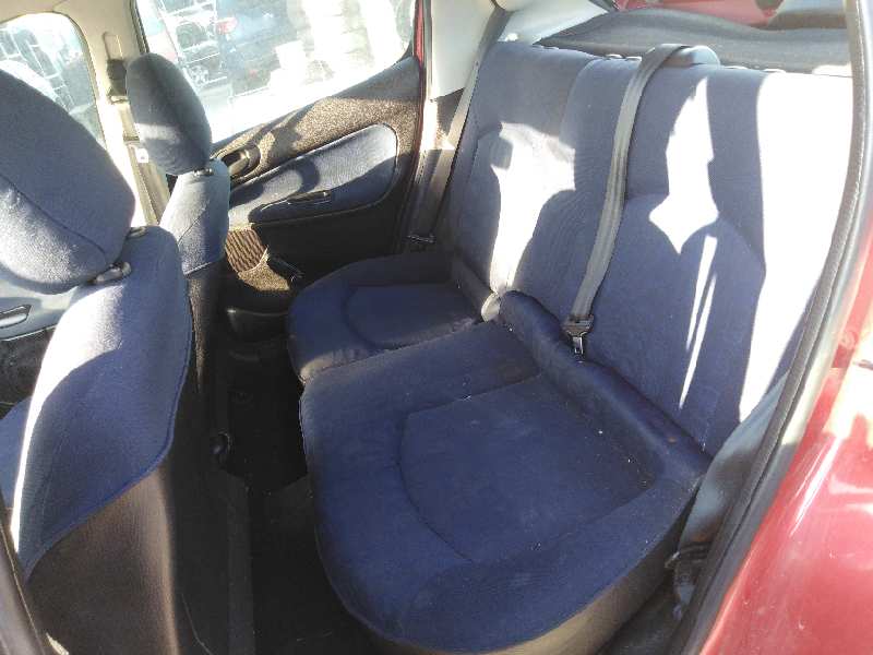 PEUGEOT 206 BERLINA 1998