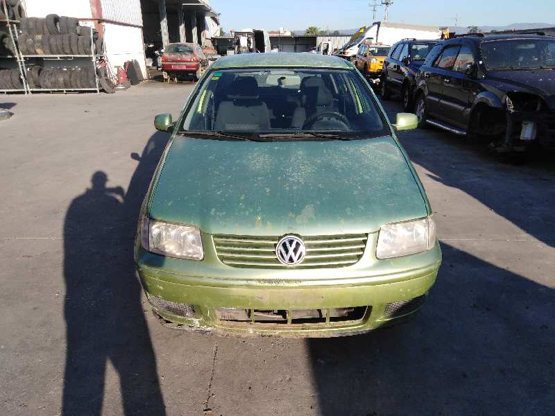 VOLKSWAGEN POLO BERLINA (6N2) 1999