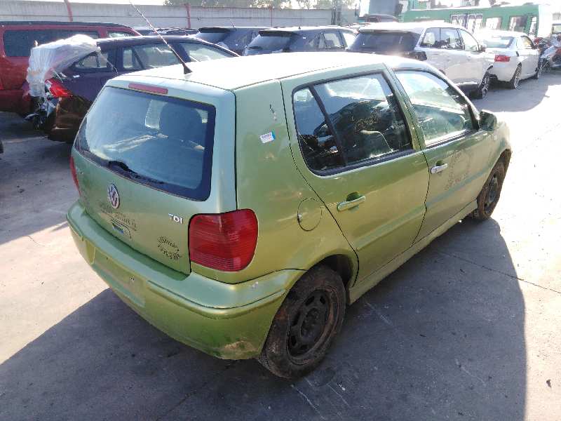 VOLKSWAGEN POLO BERLINA (6N2) 1999