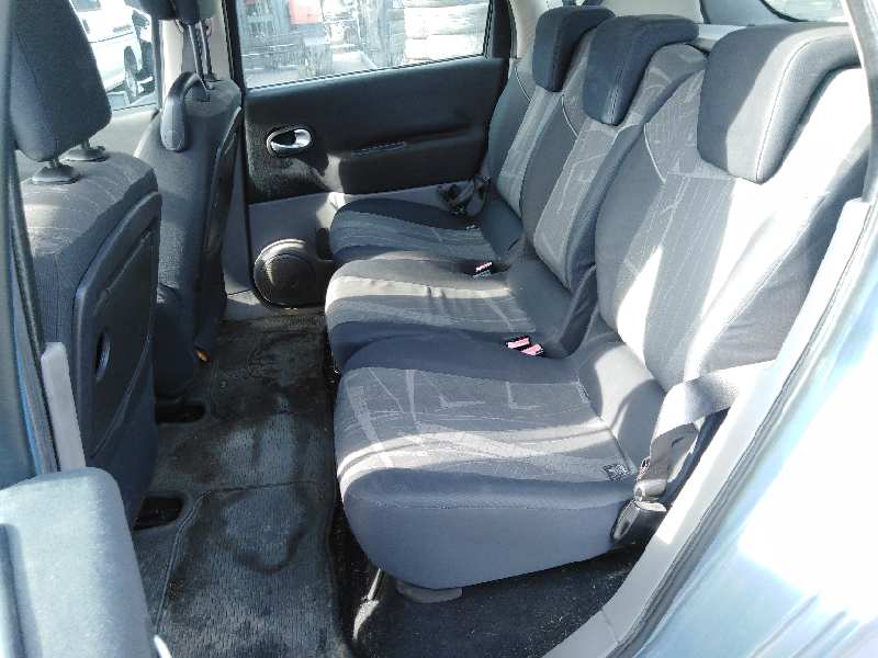 RENAULT SCENIC II 2003