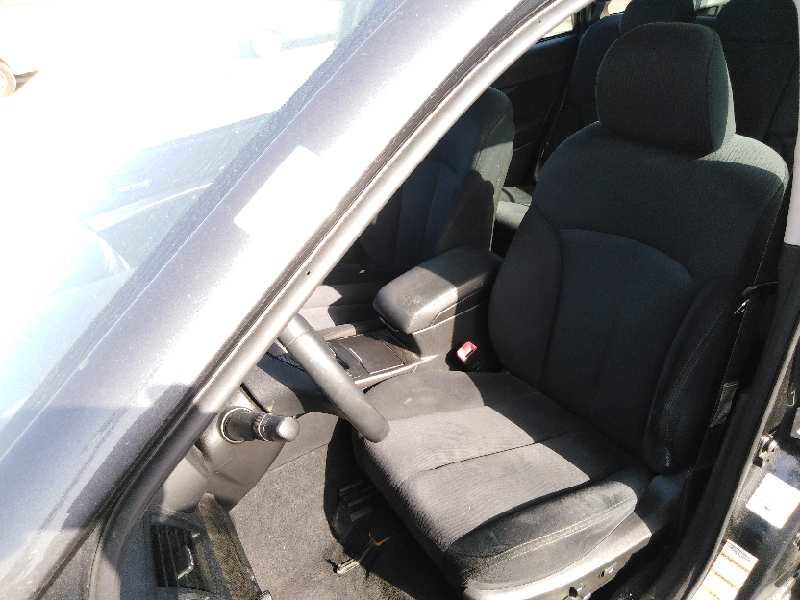 ASIENTO DELANTERO IZQUIERDO