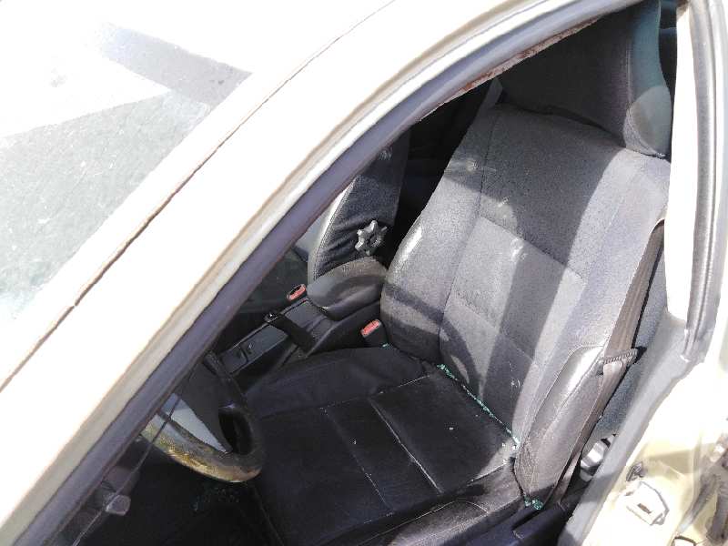 PARAGOLPES TRASERO