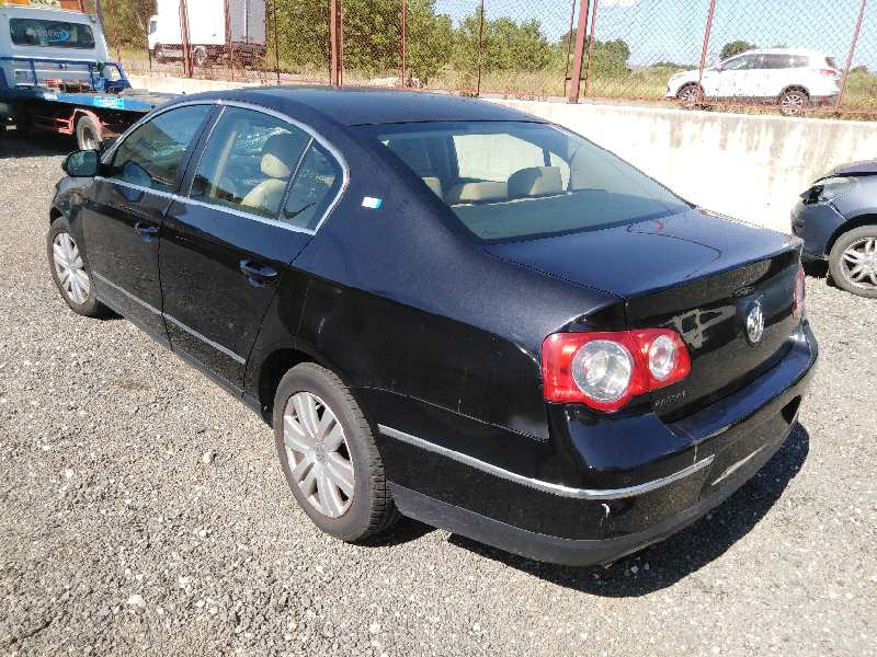 VOLKSWAGEN PASSAT BERLINA (3C2) 2005