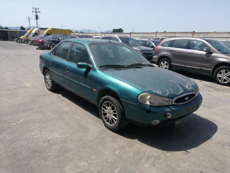 FORD MONDEO BERLINA (GD) 1997