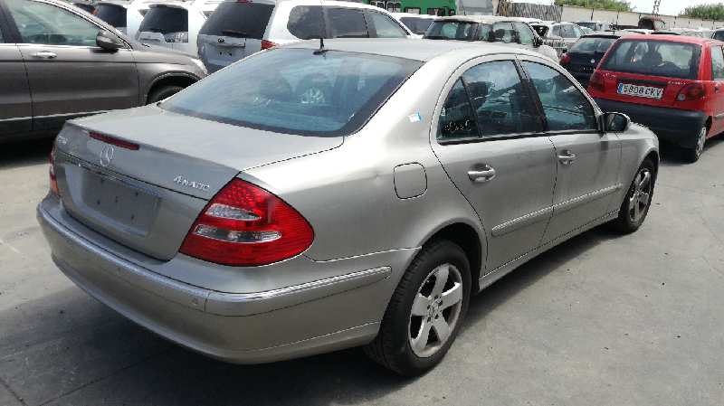 MERCEDES CLASE E (W211) BERLINA 2002