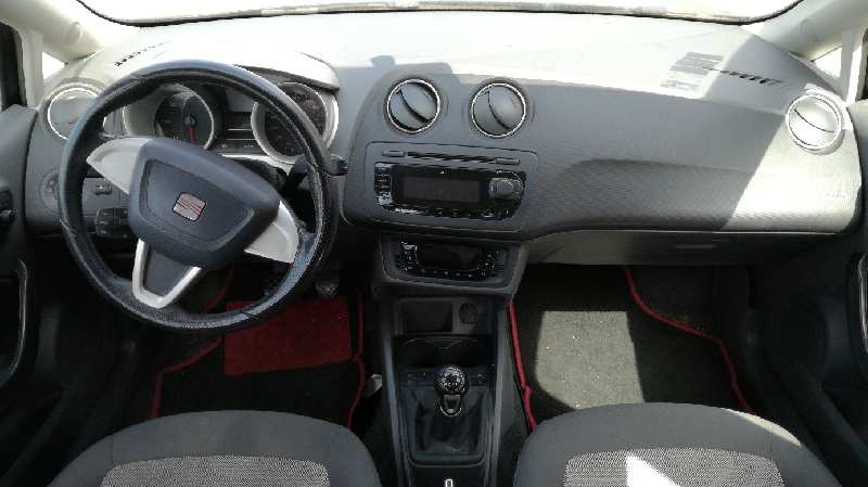 RETROVISOR IZQUIERDO