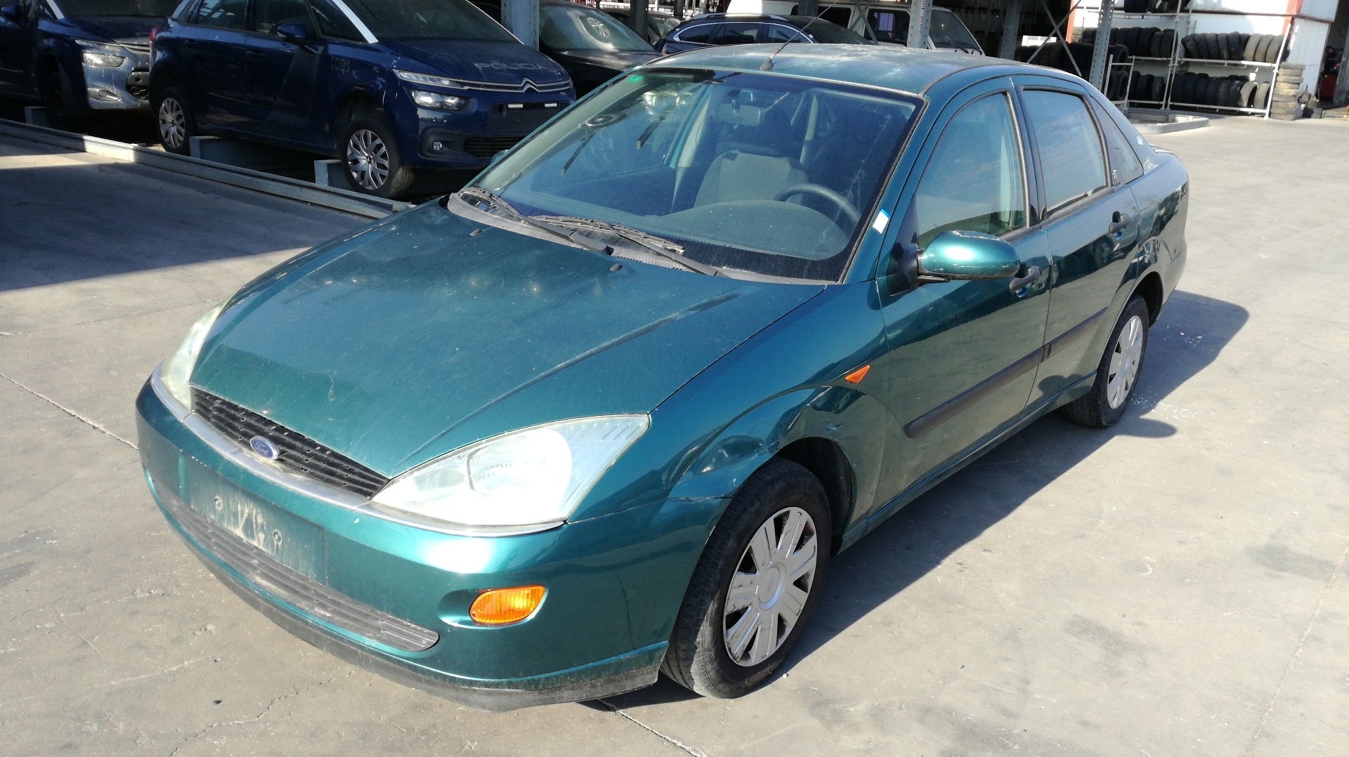 FORD FOCUS BERLINA (CAK) 1998