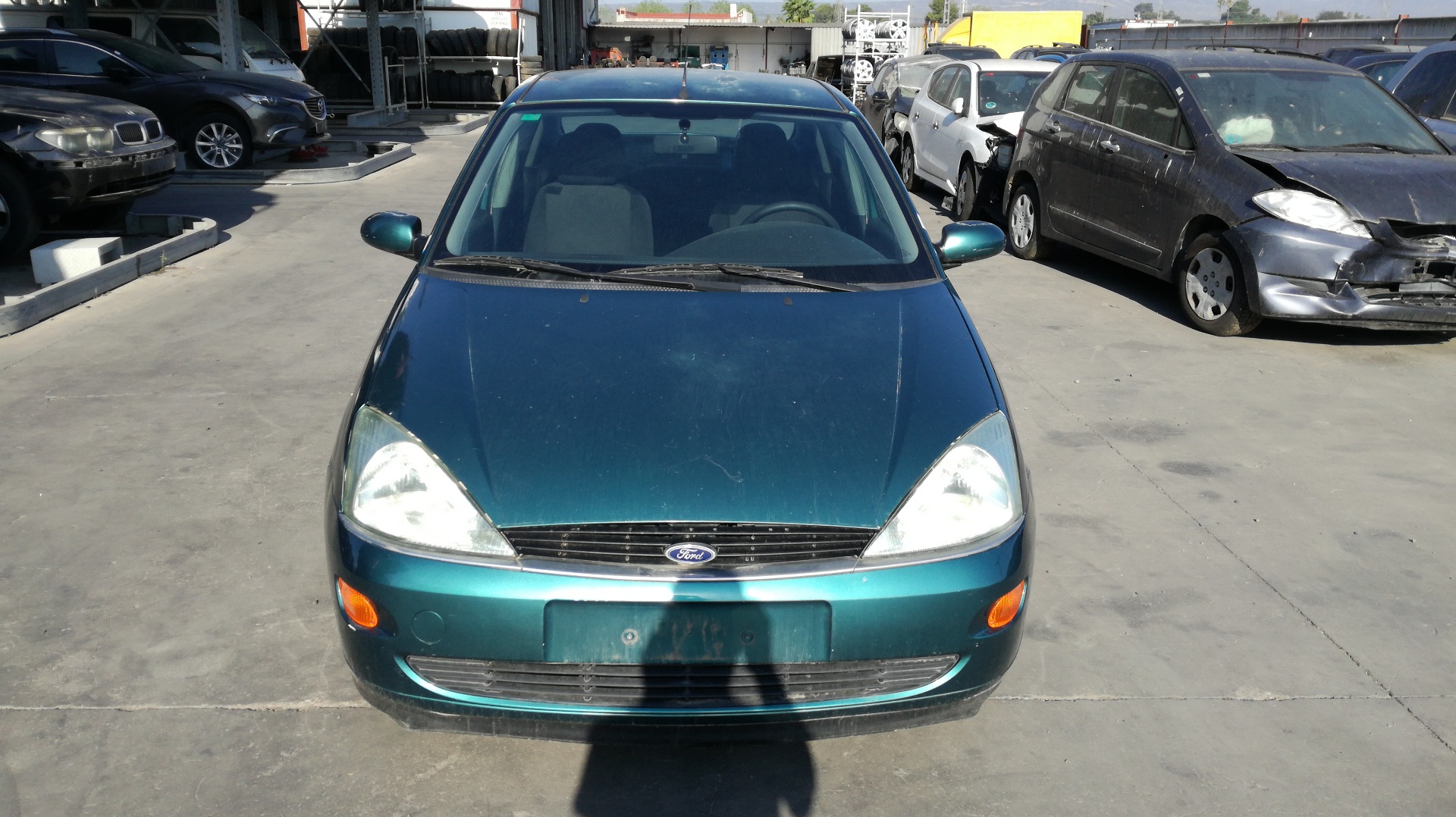 FORD FOCUS BERLINA (CAK) 1998