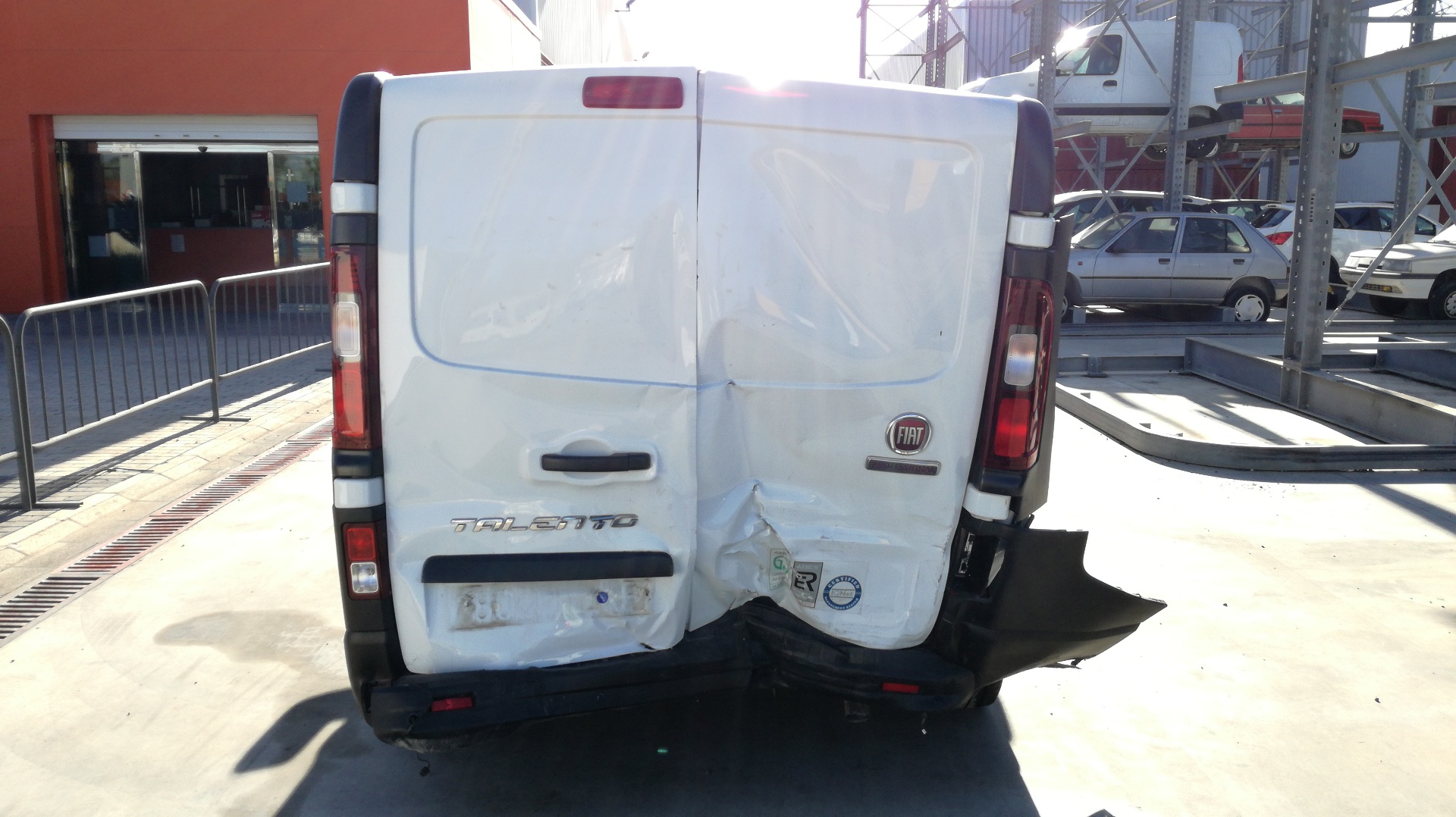 RETROVISOR IZQUIERDO