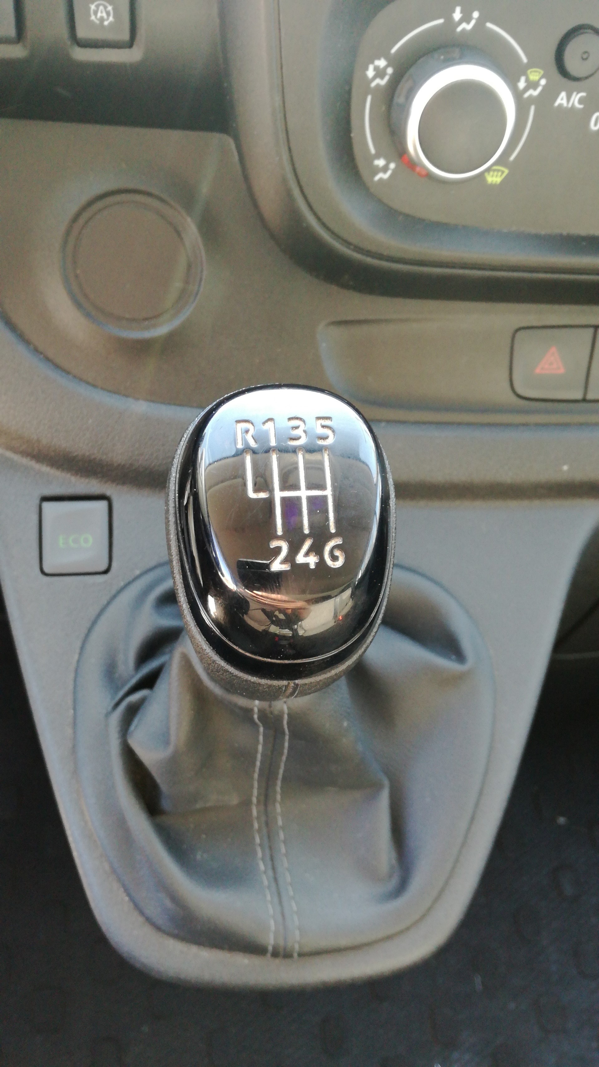 RETROVISOR IZQUIERDO