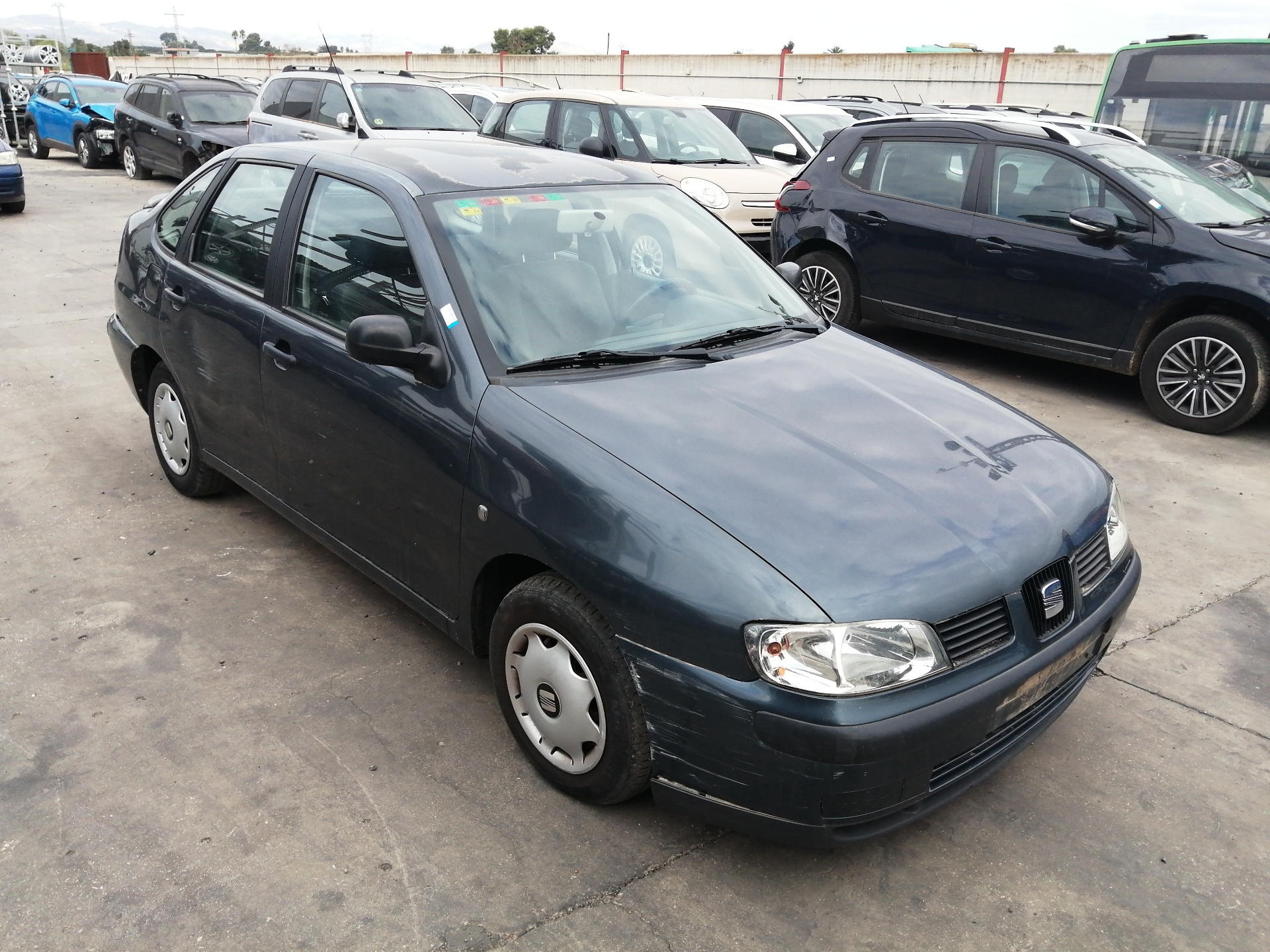 SEAT CORDOBA BERLINA (6K2) 1999