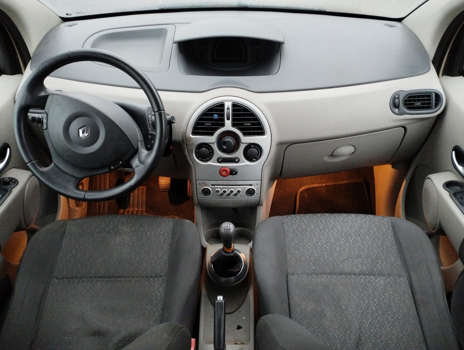 RENAULT MODUS 2004