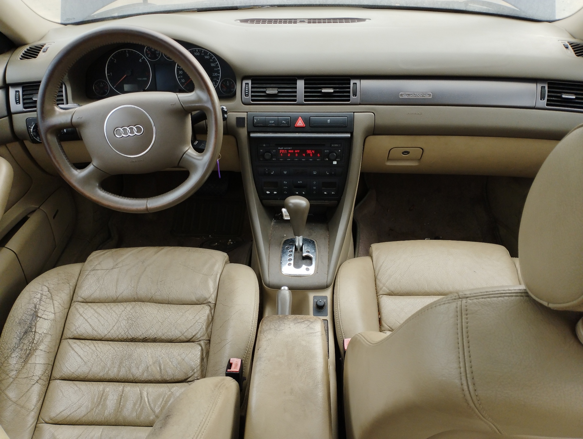 AUDI A6 BERLINA (4B2) 2001