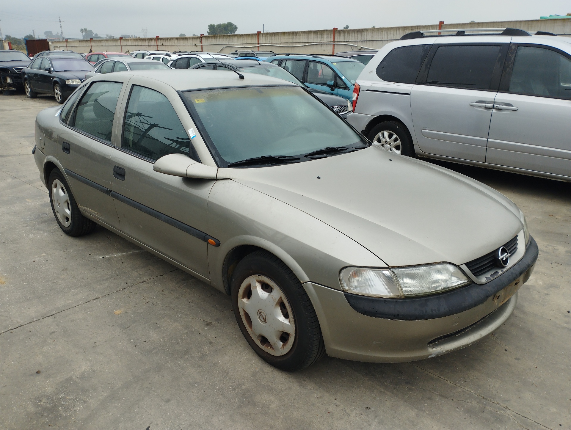 OPEL VECTRA B BERLINA 1995